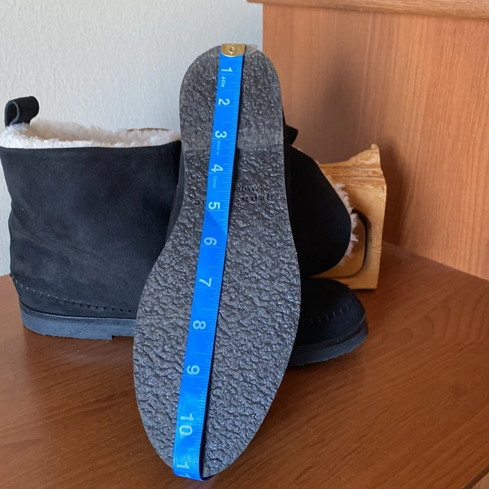 Jenni Kayne Shearling Sherpa Moc Boot. - Picture 9 of 9